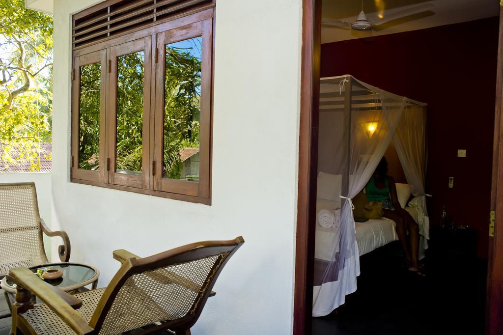 Bedspace Unawatuna Exterior photo